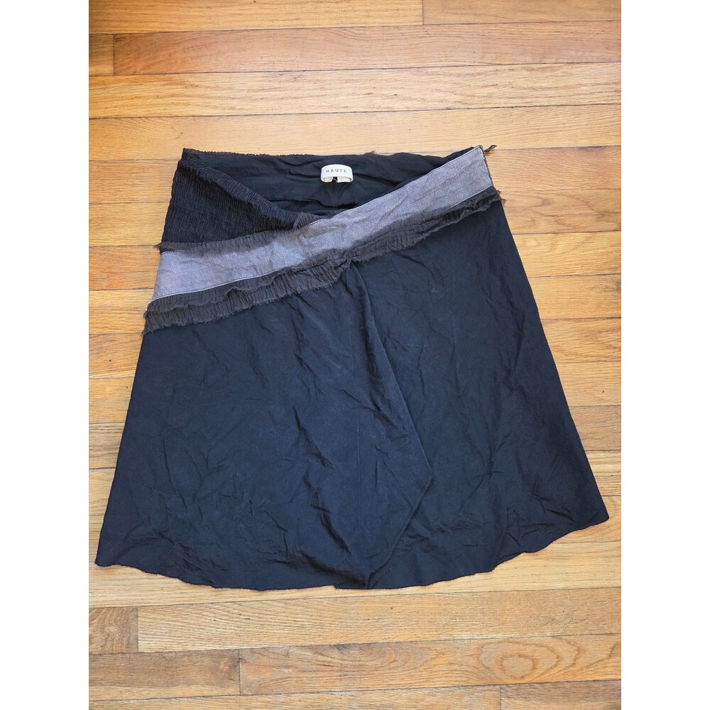 Haute made in Italy skirt grey textured overlay fringe details size 42 vintage